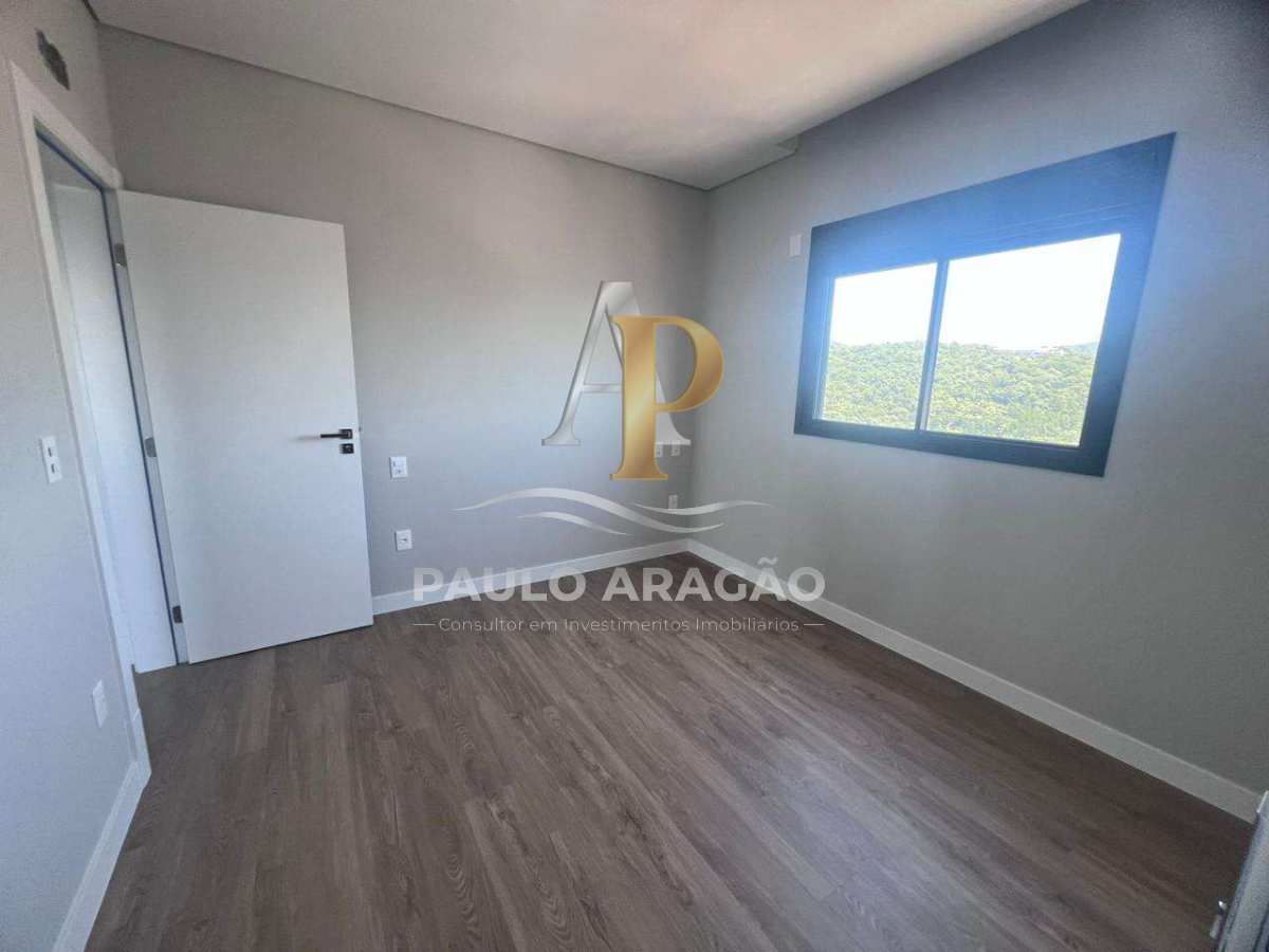 Apartamento de 4 quartos, 135m² no bairro Centro, em Balneário Camboriú | Eu Corretor