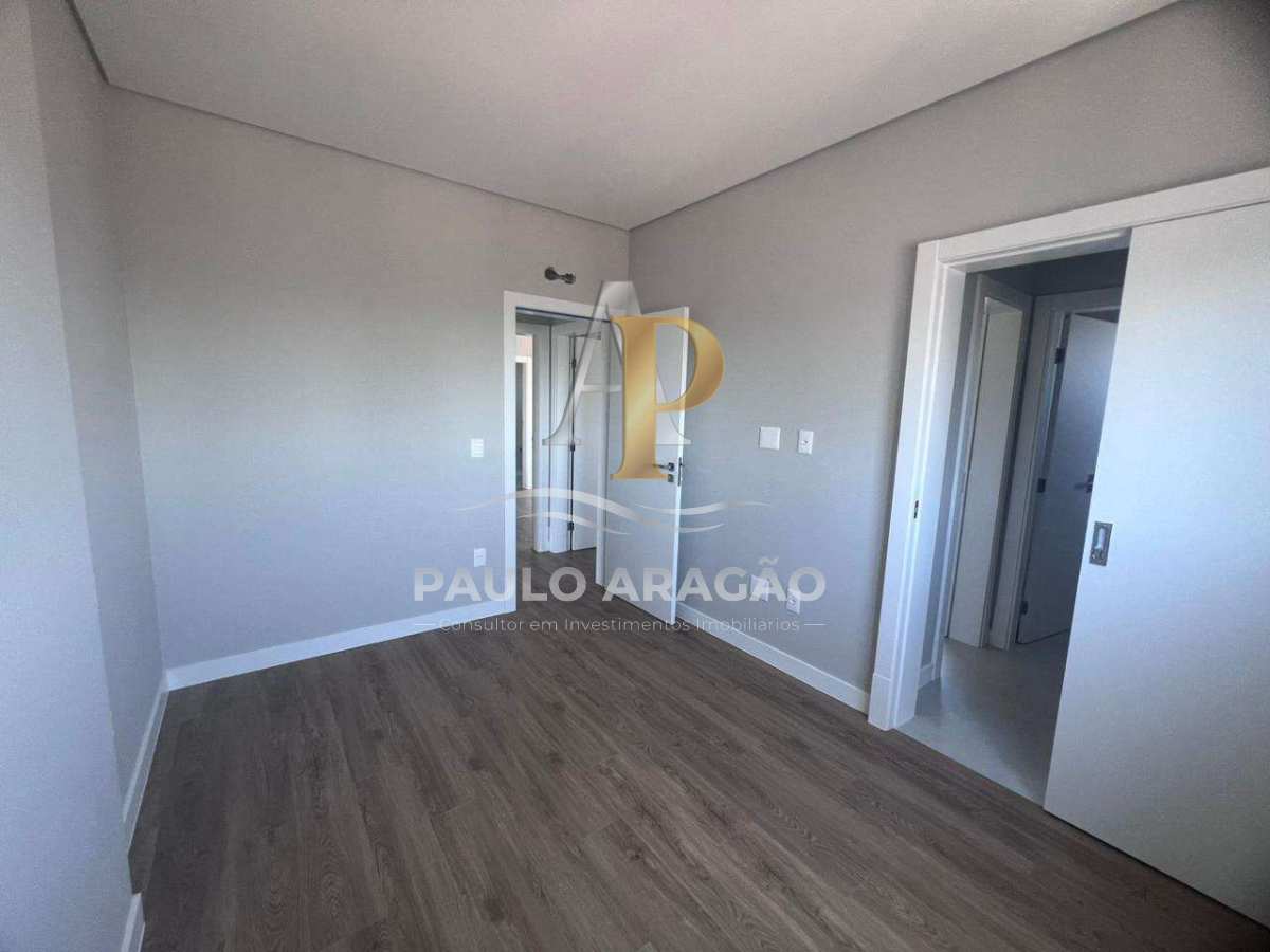 Apartamento de 4 quartos, 135m² no bairro Centro, em Balneário Camboriú | Eu Corretor