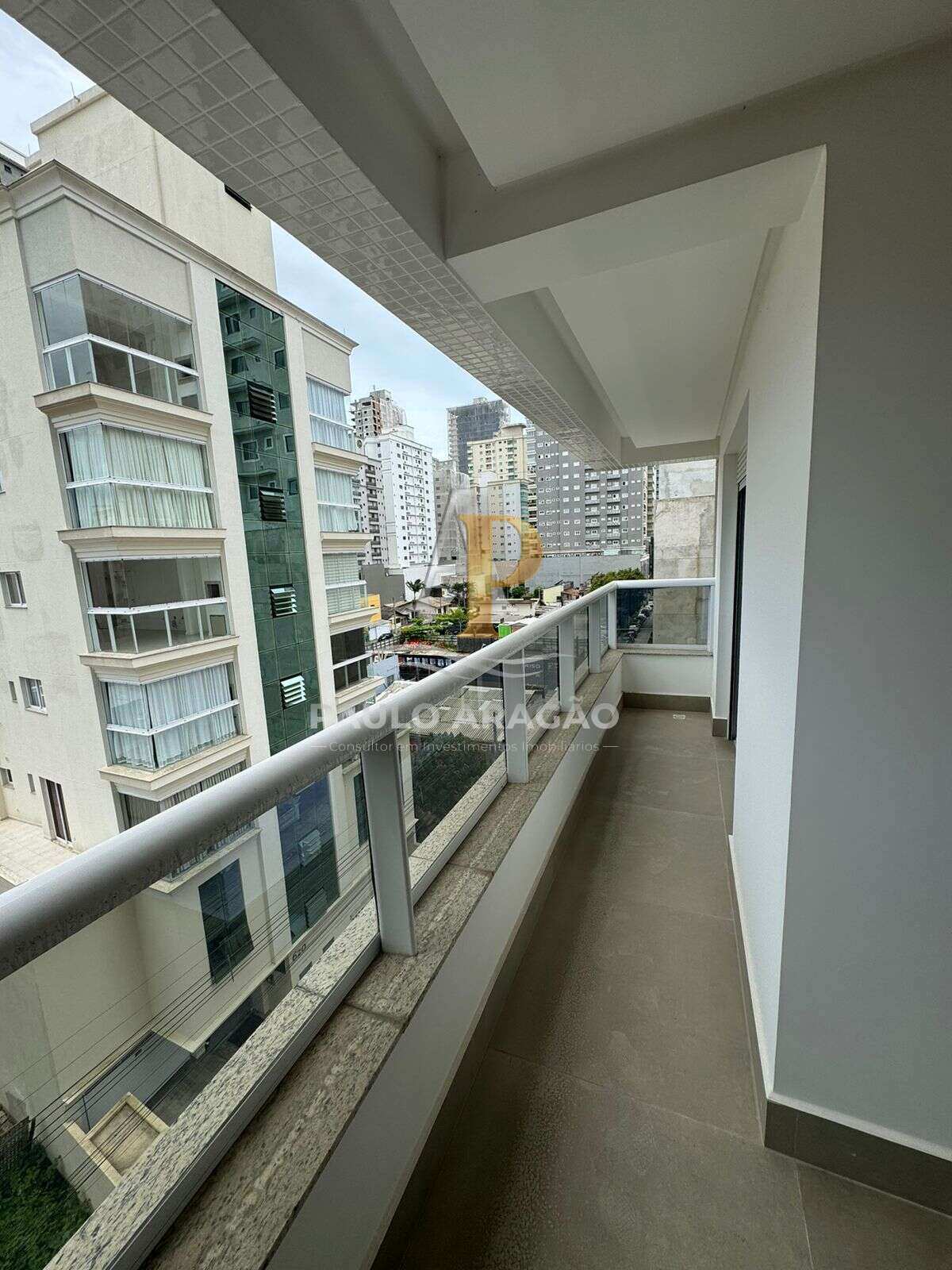 Apartamento de 2 quartos, 108m² no bairro Meia Praia, em Itapema | Eu Corretor
