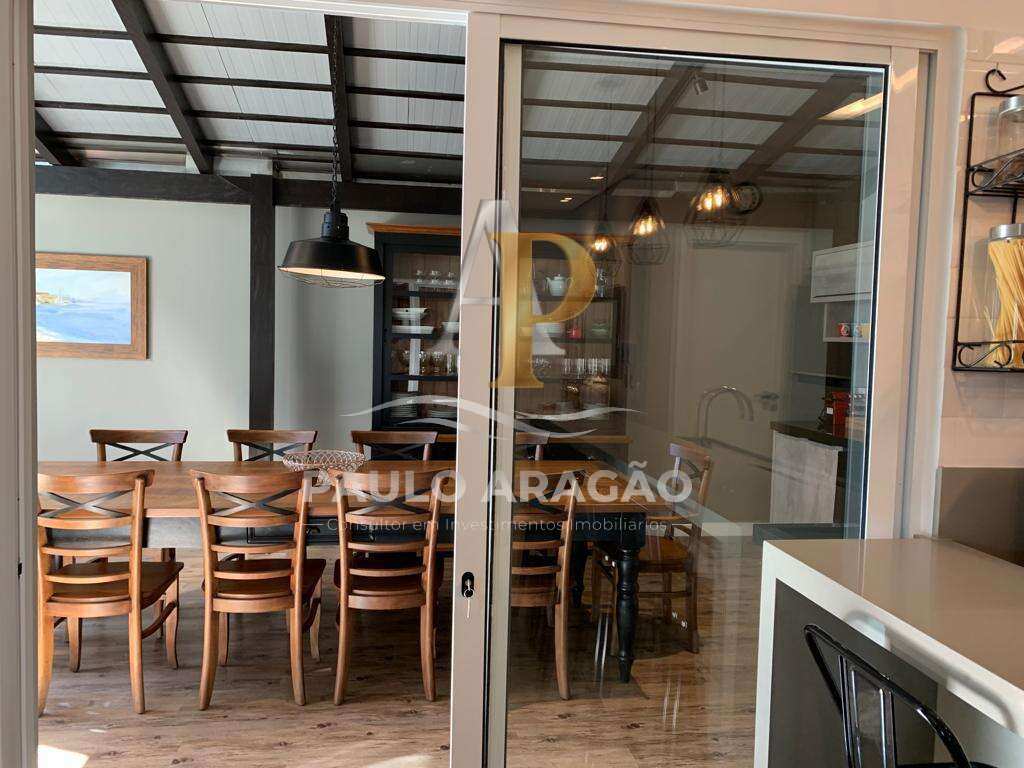 Casa de Condomínio de 3 quartos, 160m² no bairro São Judas Tadeu, em Balneário Camboriú | Eu Corretor