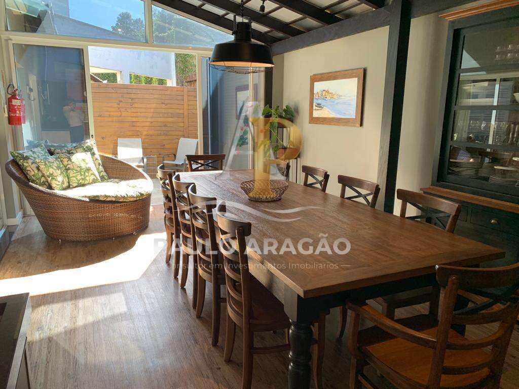 Casa de Condomínio de 3 quartos, 160m² no bairro São Judas Tadeu, em Balneário Camboriú | Eu Corretor