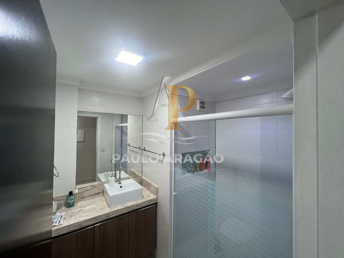 Apartamento de 3 quartos, 132m² no bairro Meia Praia, em Itapema | Eu Corretor