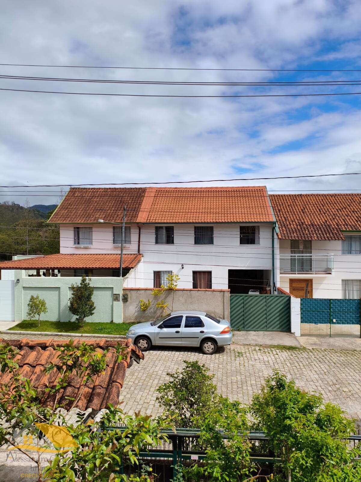 Casa à venda em Nova Friburgo, Nova Suíça, com 3 quartos, 163m²