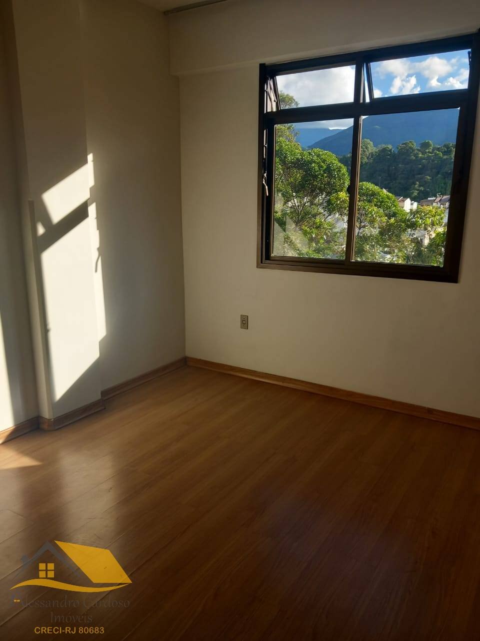 Apartamento à venda com 3 quartos, 90m² - Centro,Nova Friburgo