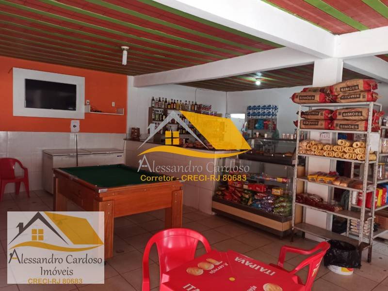 Loja à venda com 1 quarto, 750m² - Chácara Paraíso,Nova Friburgo