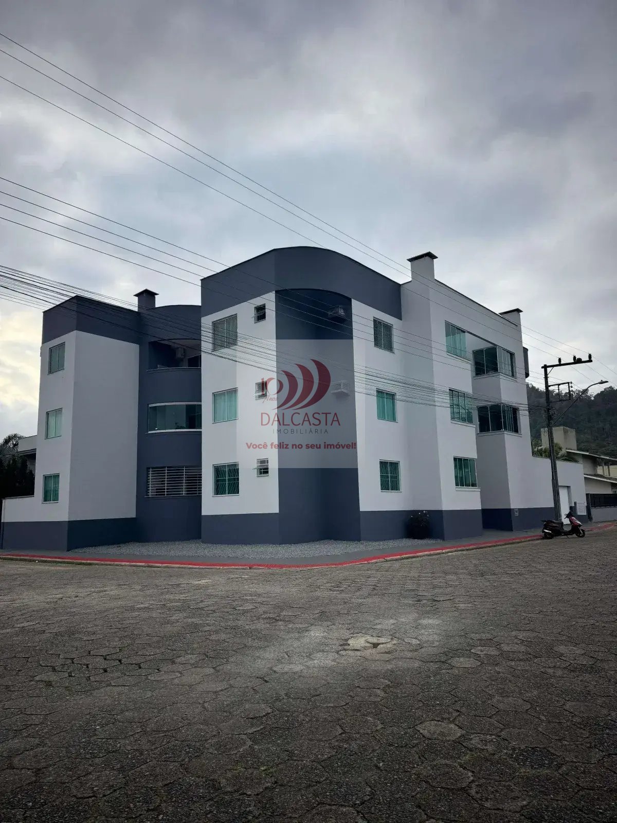 Apartamento à venda com 3 quartos, 70.00m² - Barra do Rio Cerro,Jaraguá do Sul