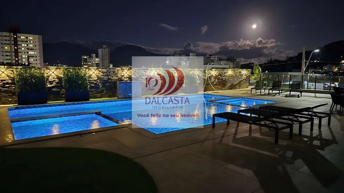 Apartamento de luxo à venda com 4 quartos - ,