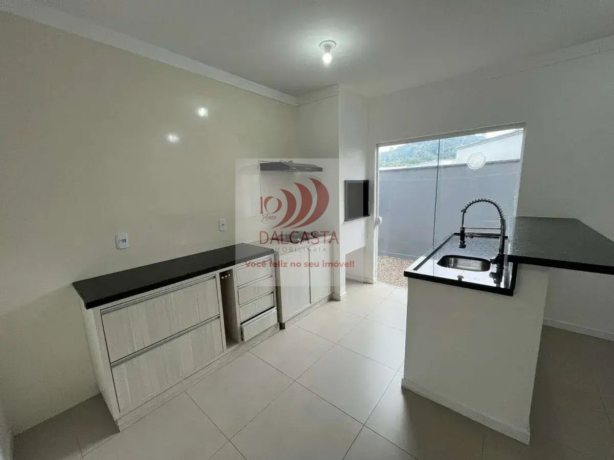  - Sobrado para alugar, no Residencial Orleans em Jaraguá do Sul, São Luís, com 3 quartos, 110.00m²