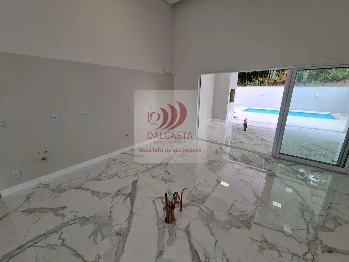  - CASA EM CONDOMINIO DE LUXO NA BARRA