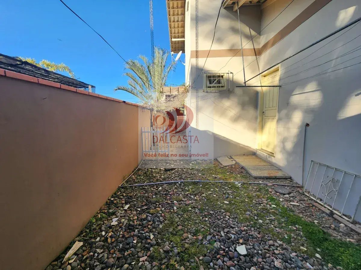  - Sobrado à venda em Jaraguá do Sul, Barra do Rio Cerro, com 2 quartos, 386,30m²