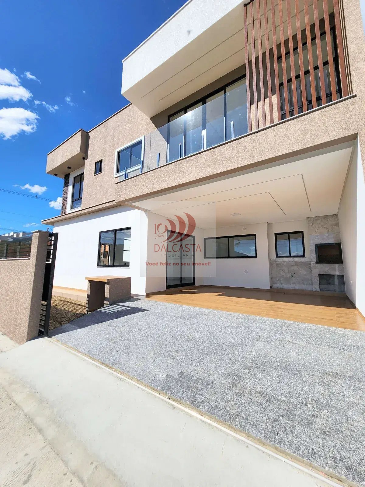 Sobrado à venda com 3 quartos, 156,52m² - Três rios do norte,Jaraguá do Sul