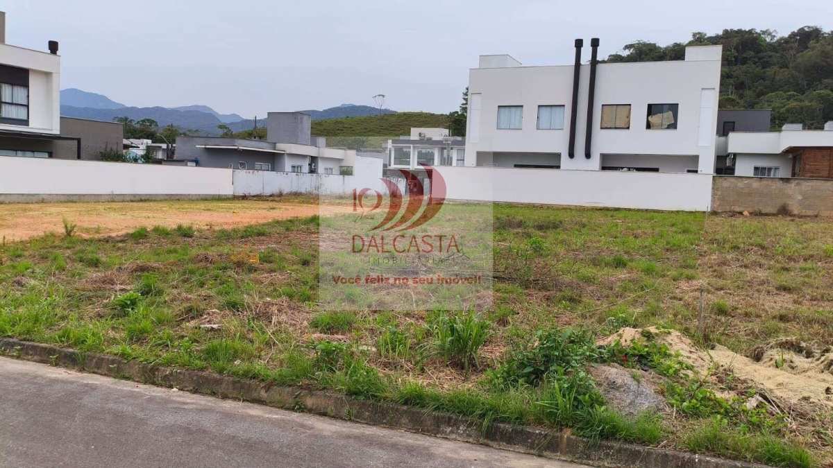  - Terreno à venda em Jaraguá do Sul, Três Rios do Norte, 337,50m²