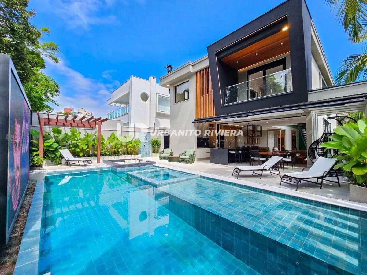 Casa à venda com 5 quartos, 425,00m² - ,