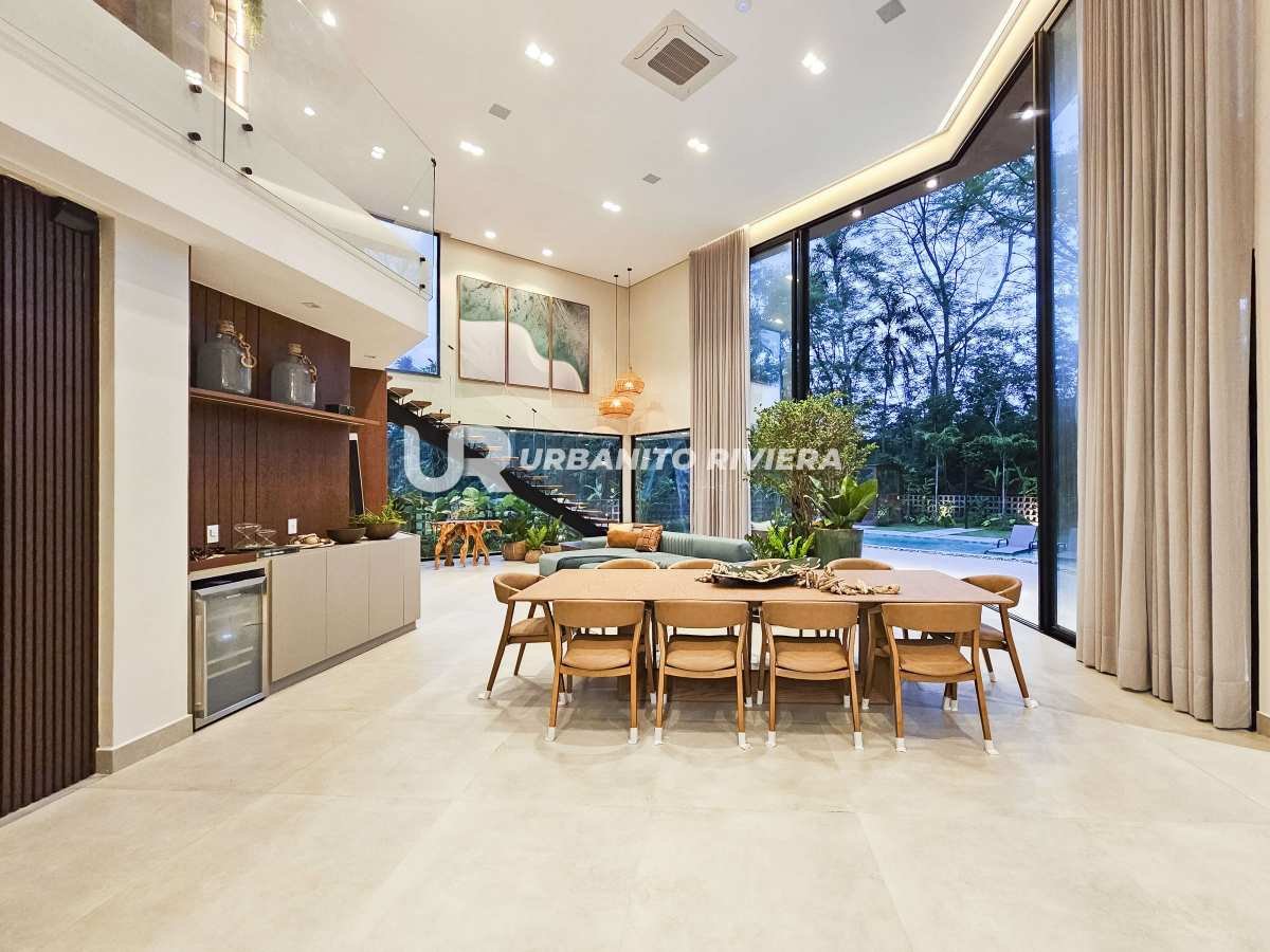 Casa à venda com 6 quartos, 550m² - ,