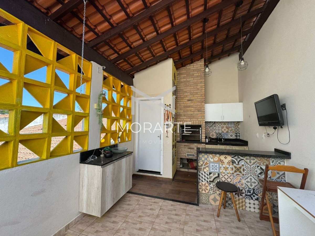 Casa à venda com 3 quartos, 125m² - ,