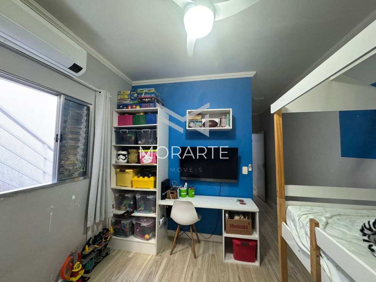 Casa à venda com 3 quartos, 125m² - ,