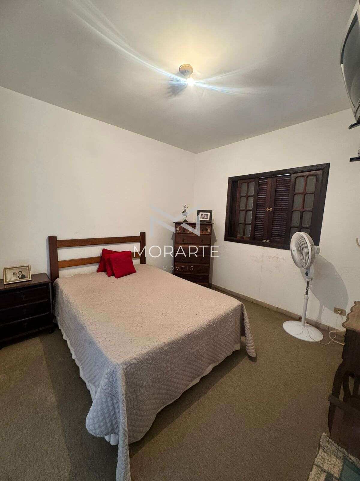 Casa à venda com 3 quartos, 235m² - Jardim Santa Maria,Jacareí