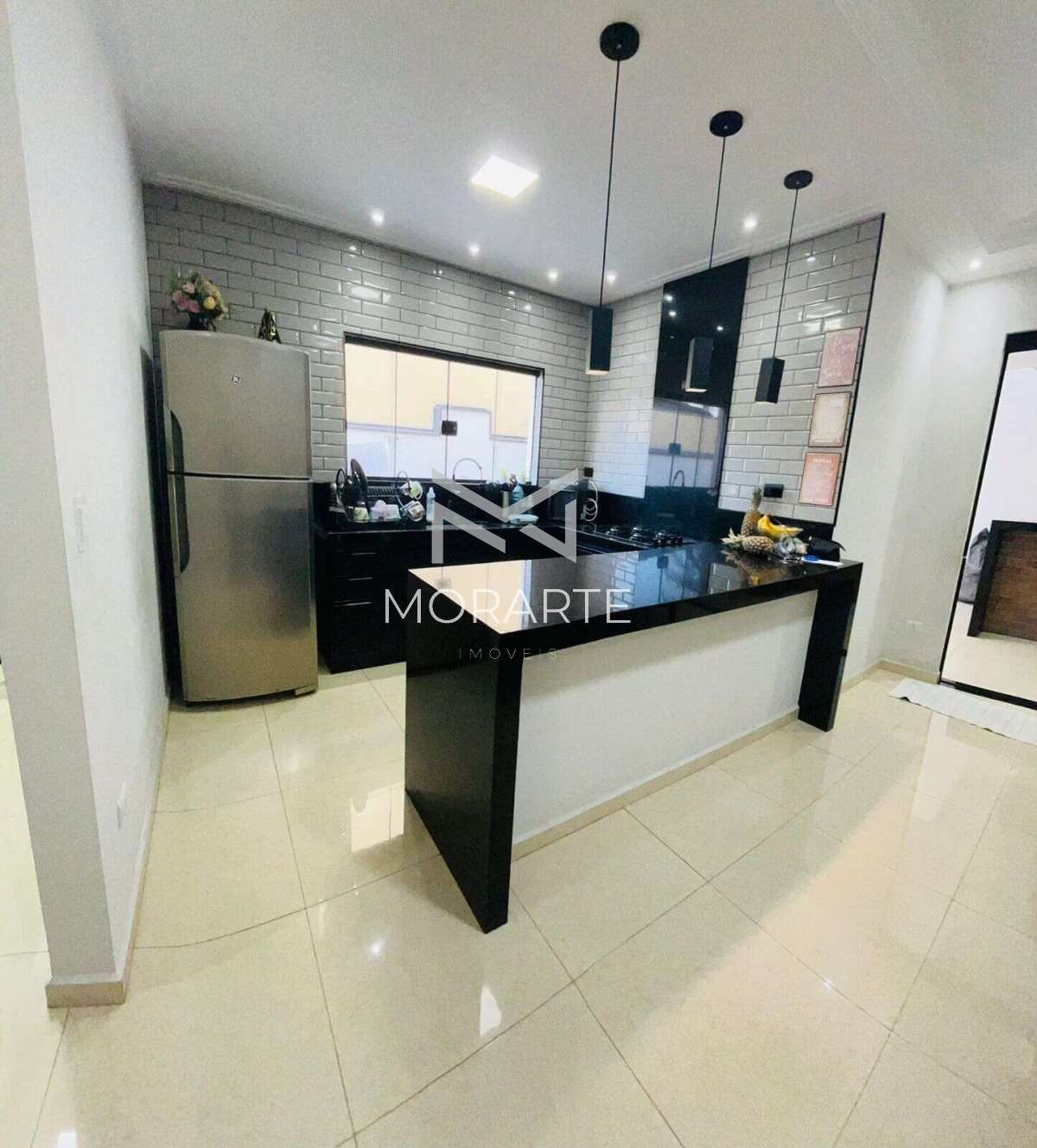 Casa à venda com 3 quartos, 215m² - Loteamento Villa Branca,Jacareí
