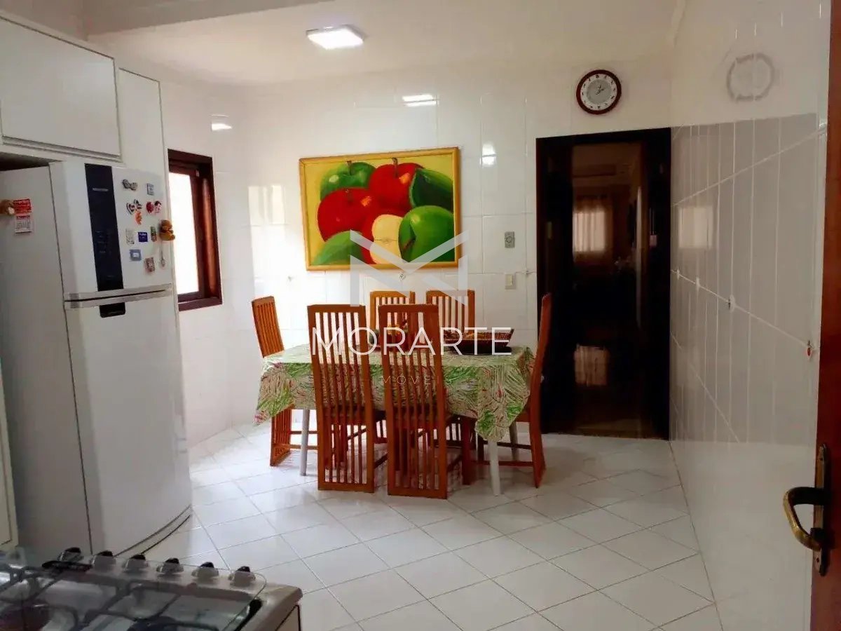  - Casa à venda em São José dos Campos, Jardim das Indústrias, com 4 quartos, 124m²