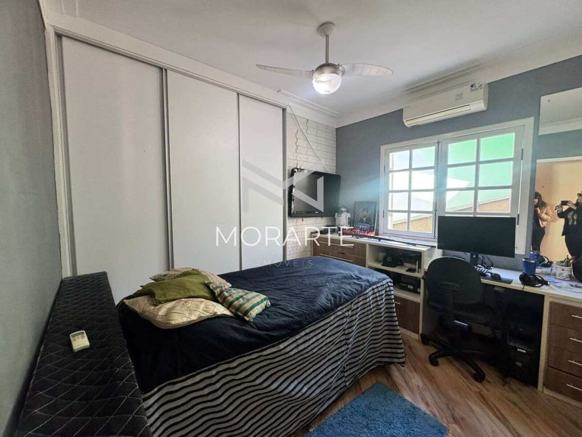  - Casa à venda em São José dos Campos, Residencial Bosque dos Ipês, com 4 quartos, 180m²