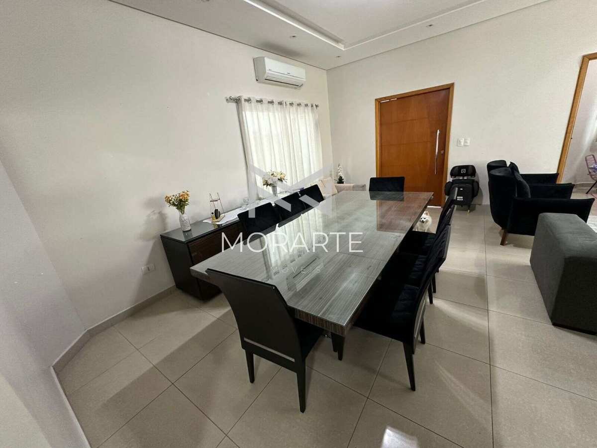 Casa de condomínio à venda com 3 quartos, 220m² - Jardim Crystal Park,Jacareí