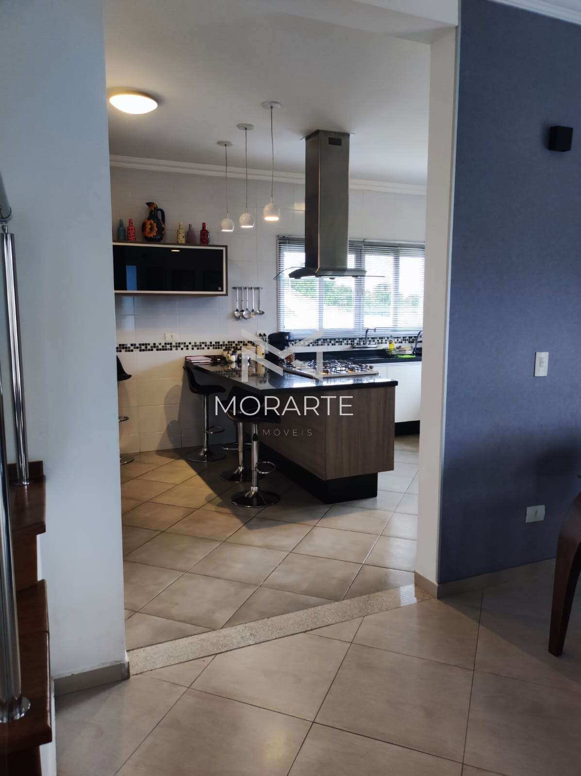  - Casa de condomínio à venda, no Jardim Coleginho, , com 4 quartos, 430m²