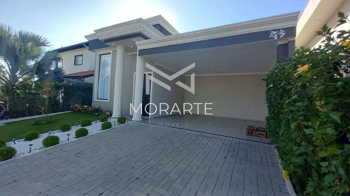 Casa de condomínio à venda com 3 quartos, 134m² - Bairro do Grama,Caçapava