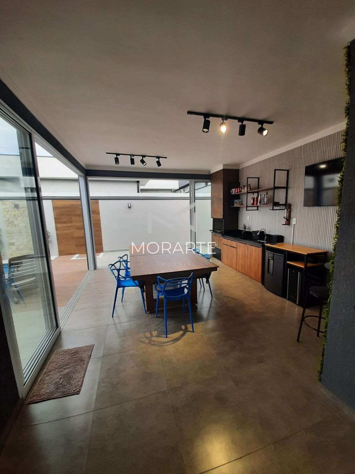  - Casa de condomínio à venda, no Condomínio Terras do Vale,  em Caçapava, Condomínio Terras do Vale, com 3 quartos, 140m²