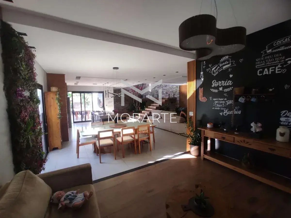 Casa de condomínio à venda com 5 quartos, 300m² - Residencial Colinas,Caçapava