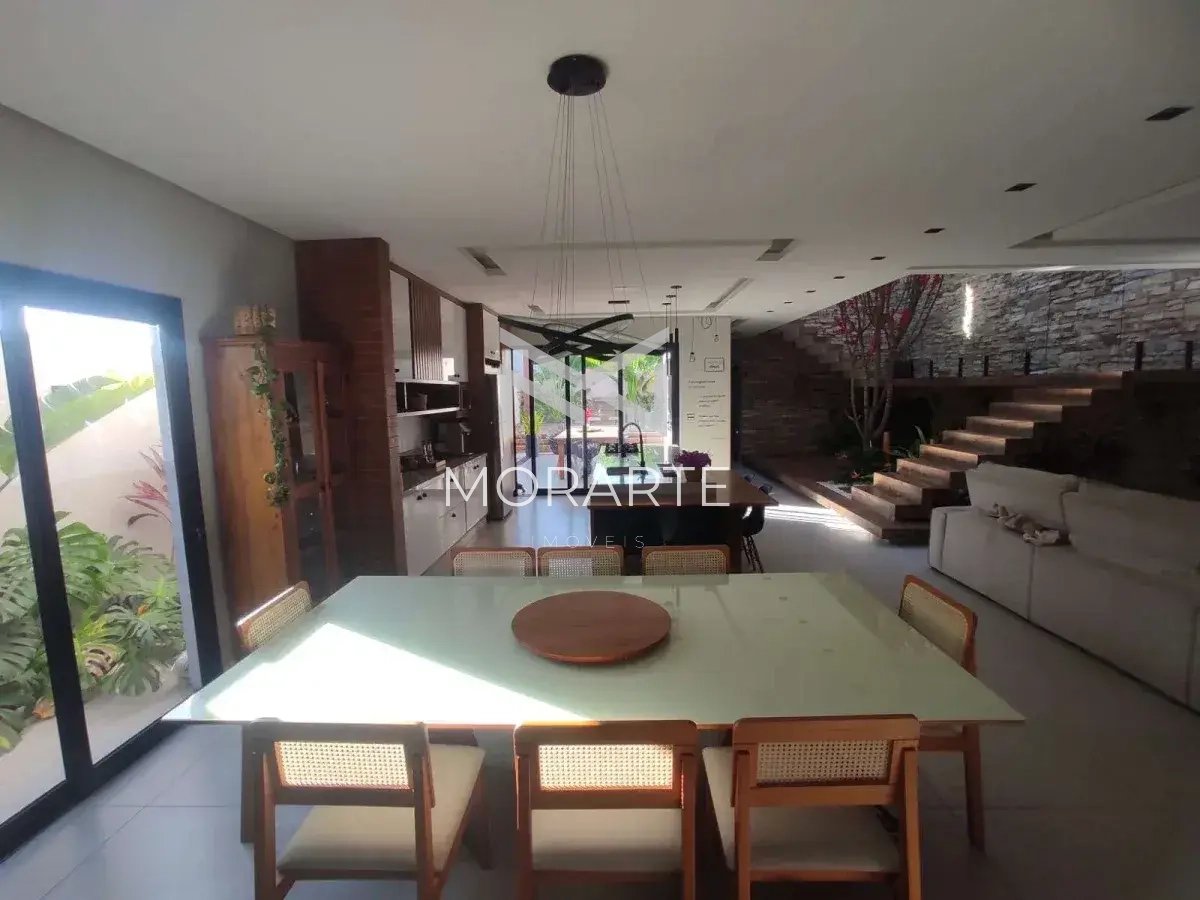  - Casa de condomínio à venda, no Residencial Santa Mônica,  em Caçapava, Residencial Colinas, com 5 quartos, 300m²