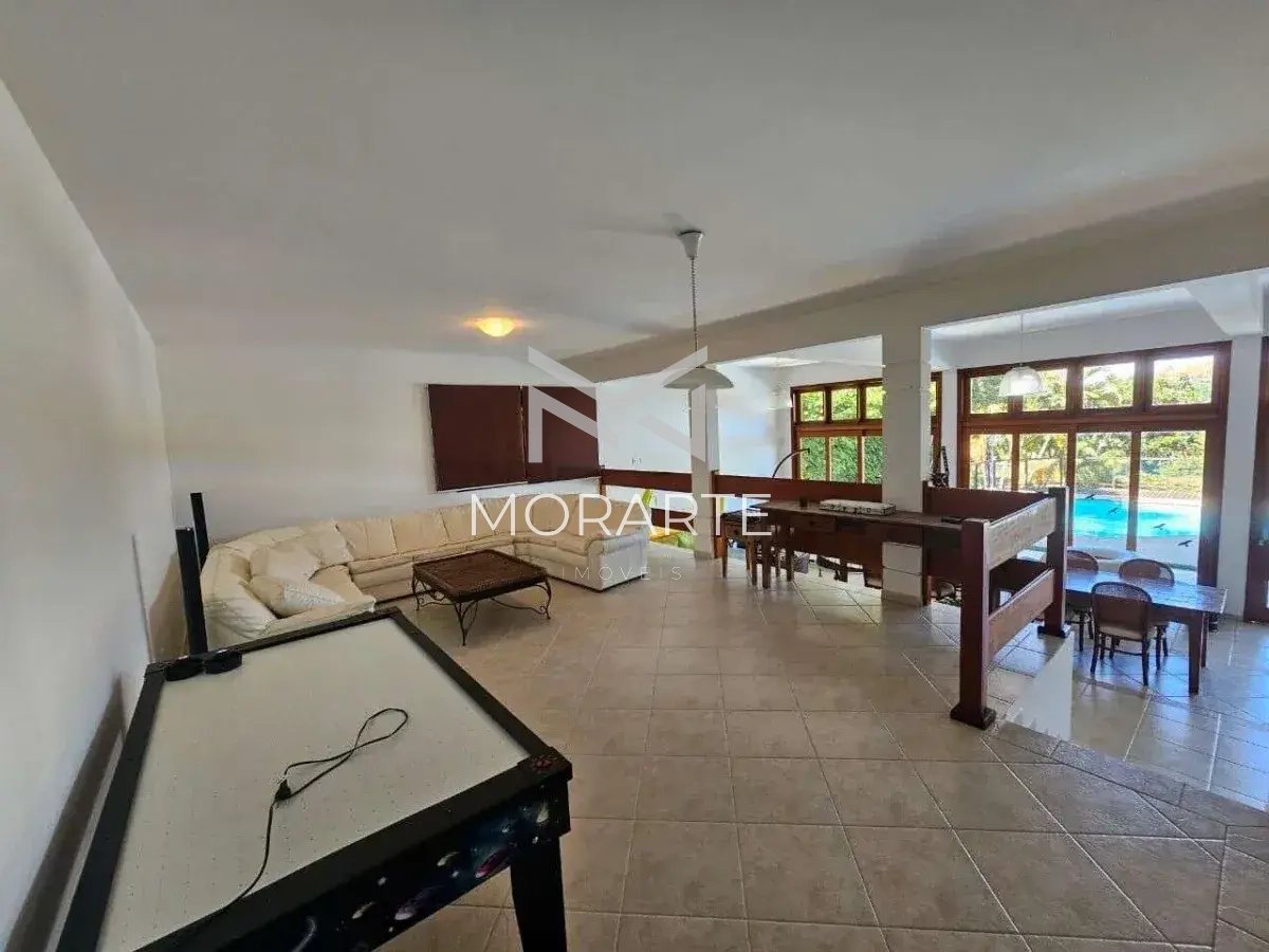 Casa de condomínio à venda com 4 quartos, 500m² - Almeida Prado,Igaratá