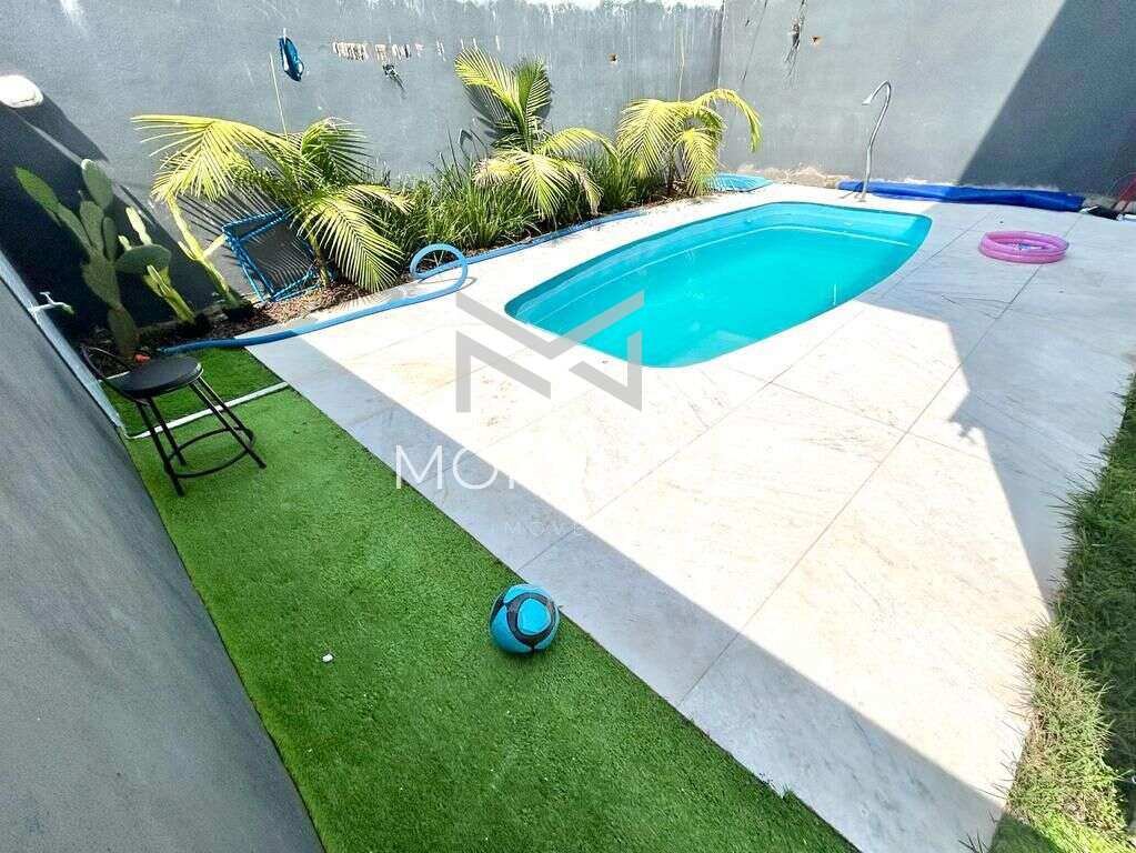 Casa de condomínio à venda com 3 quartos, 202m² - Jardim Jacinto,