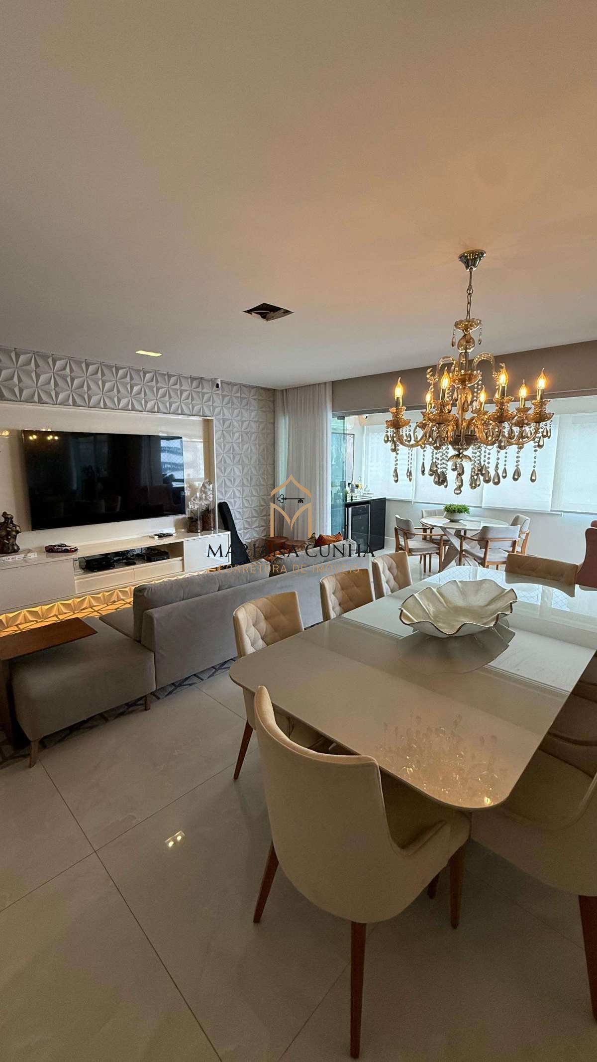  - Apartamento à venda, com 3 quartos, 151m²