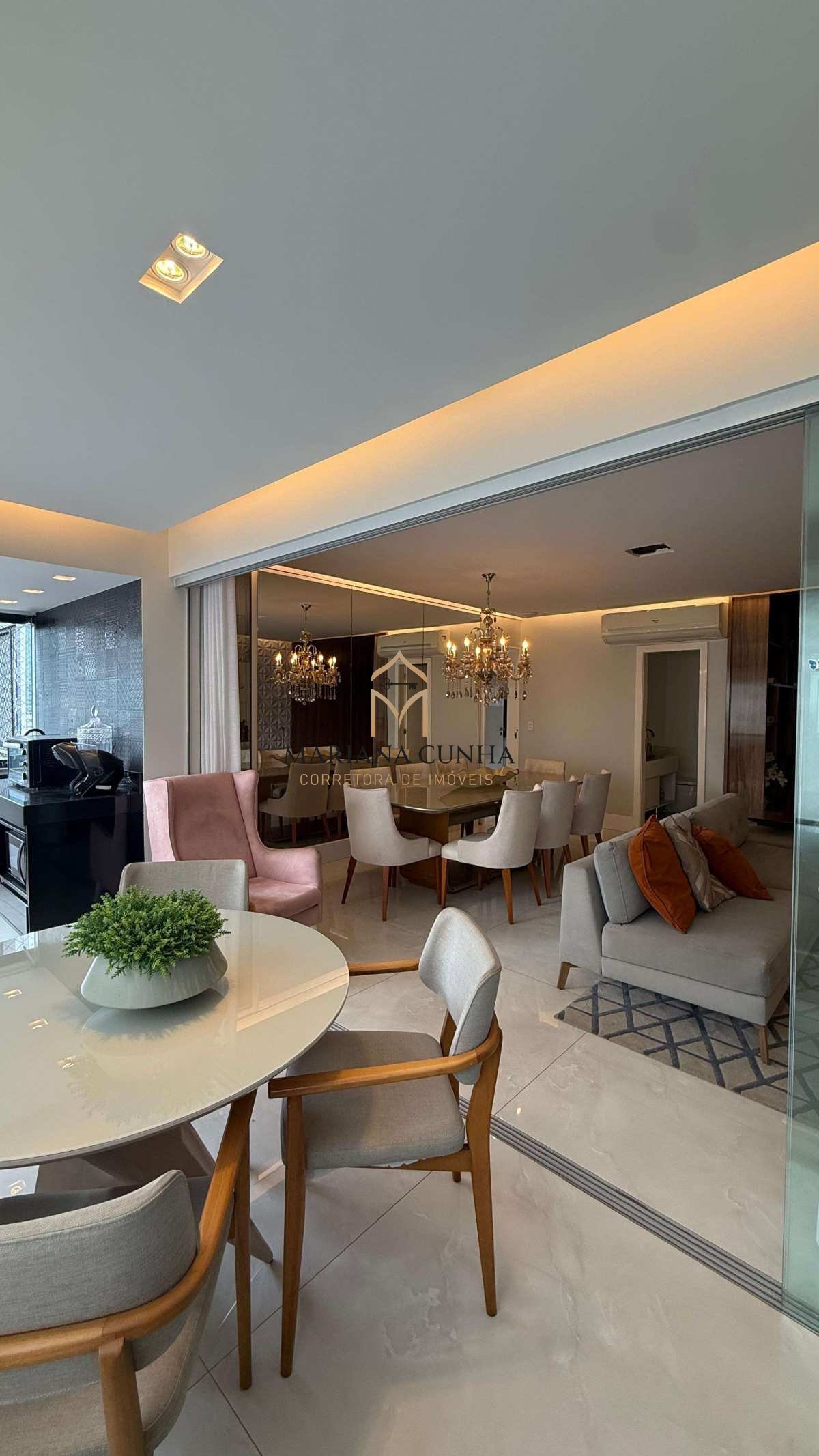 Apartamento à venda com 3 quartos, 151m² - ,