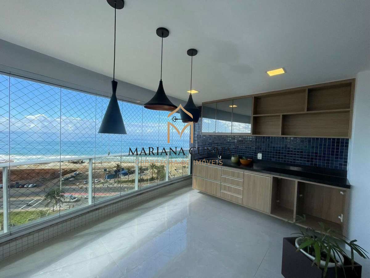  - Apartamento à venda, com 3 quartos, 200m²