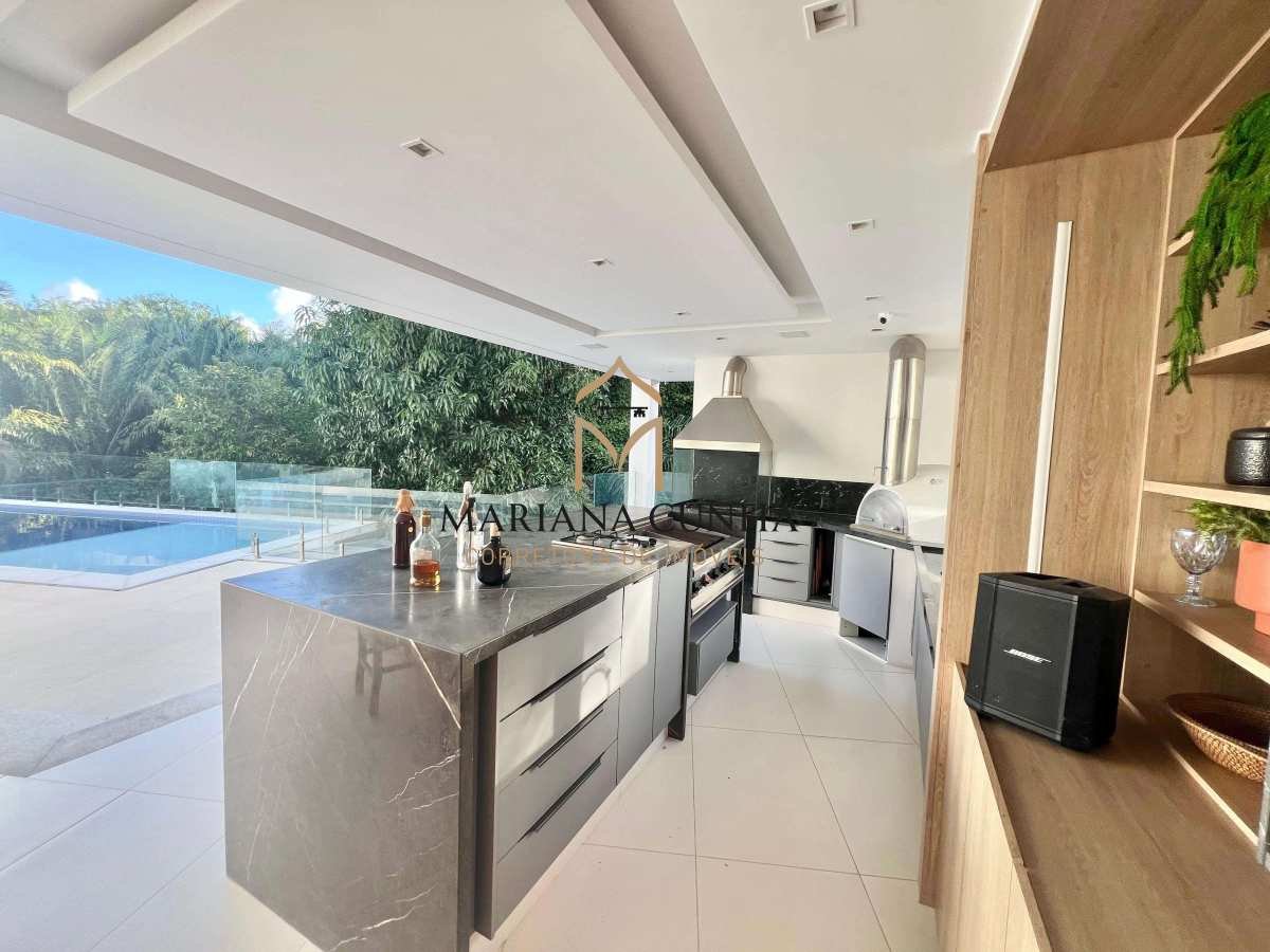 Casa à venda com 4 quartos, 500m² - Alphaville II,Salvador