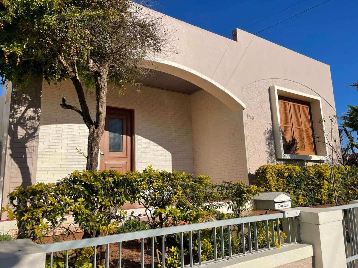 Casa à venda com 4 quartos - Centro,São Francisco de Assis