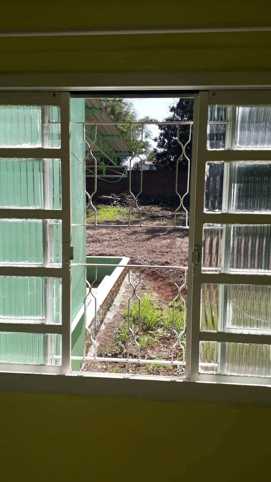  - Casa para alugar, com 2 quartos