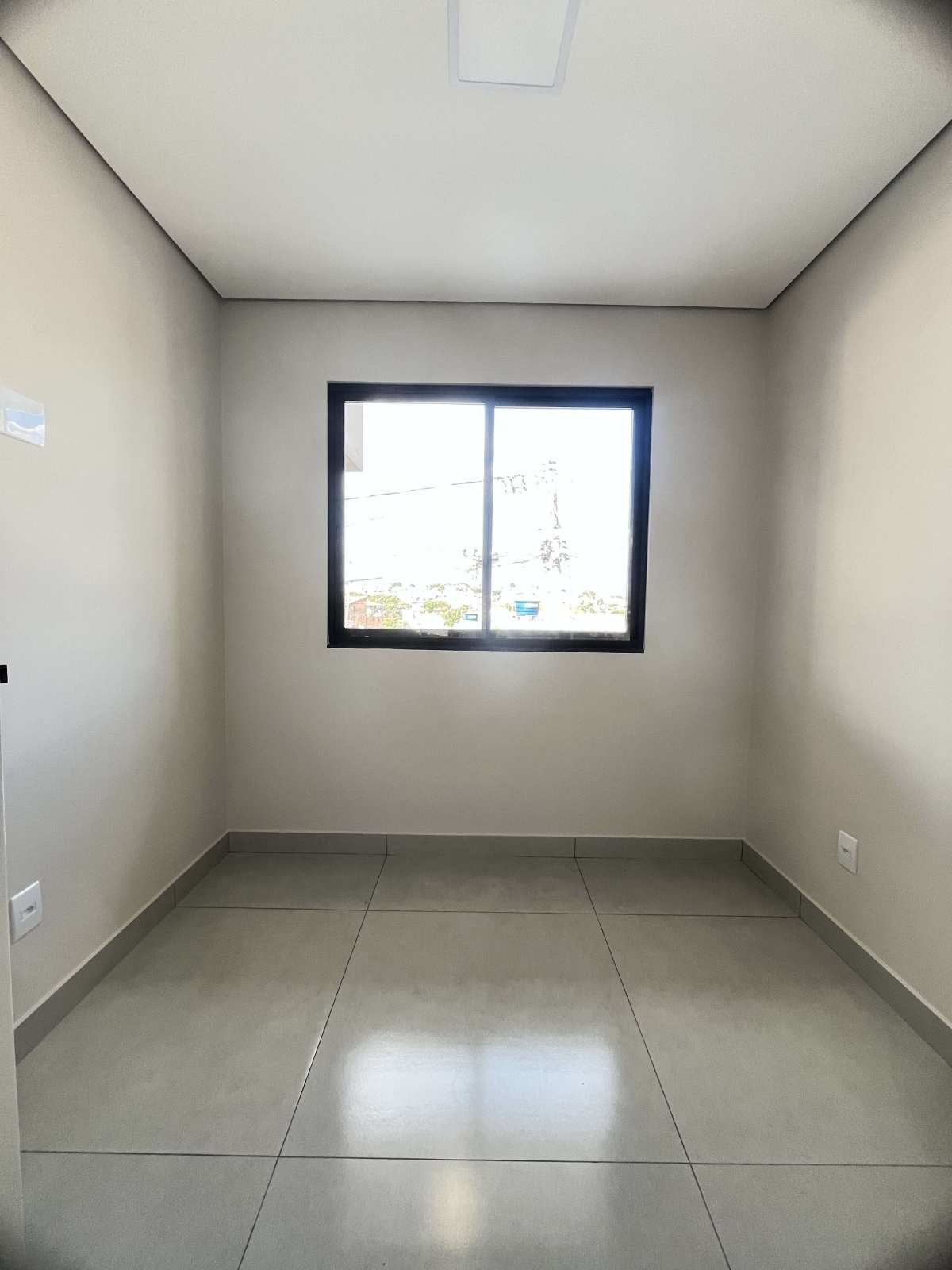 Casa geminada à venda com 3 quartos - Alterosa,Betim