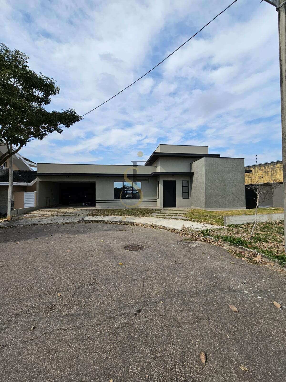 Casa de condomínio à venda com 3 quartos, 208m² - Terras do Vale,Caçapava