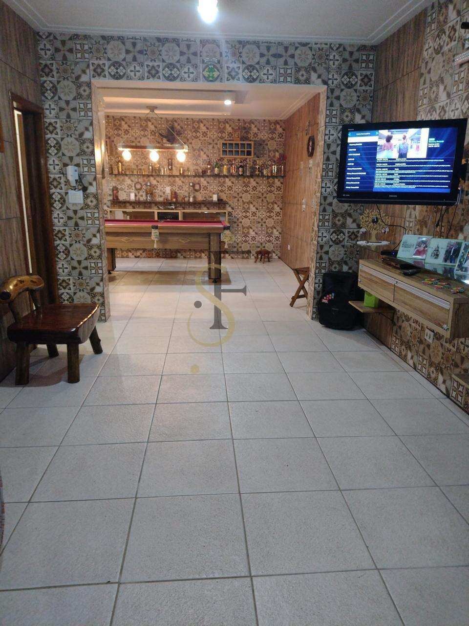 Sobrado à venda com 3 quartos, 219m² - Residencial Flamboyant,São José dos Campos