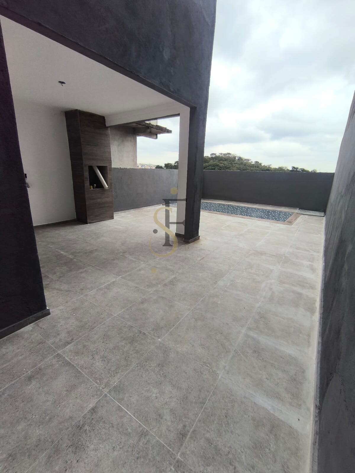 Sobrado à venda com 3 quartos, 120m² - Jardim Mariana II,São José dos Campos