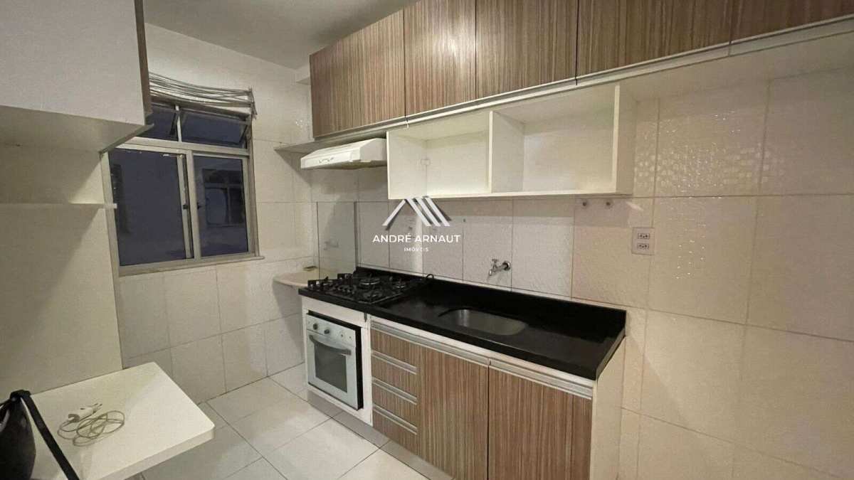Apartamento à venda com 2 quartos, 58m² - Foto 12