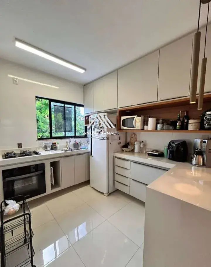 Apartamento à venda com 3 quartos - Buraquinho,Lauro de Freitas