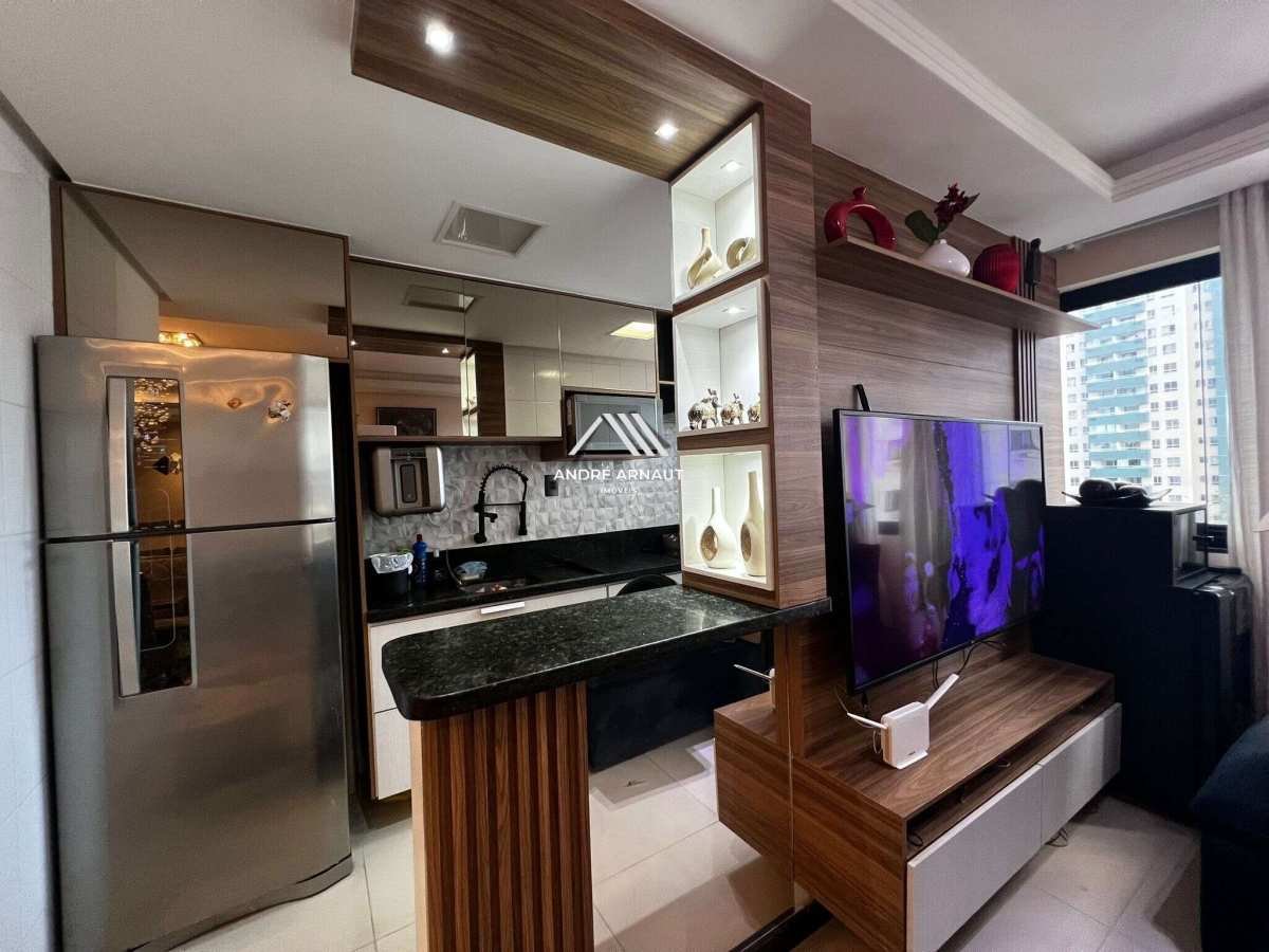 Apartamento à venda com 2 quartos, 53m² - Luiz Anselmo,Salvador