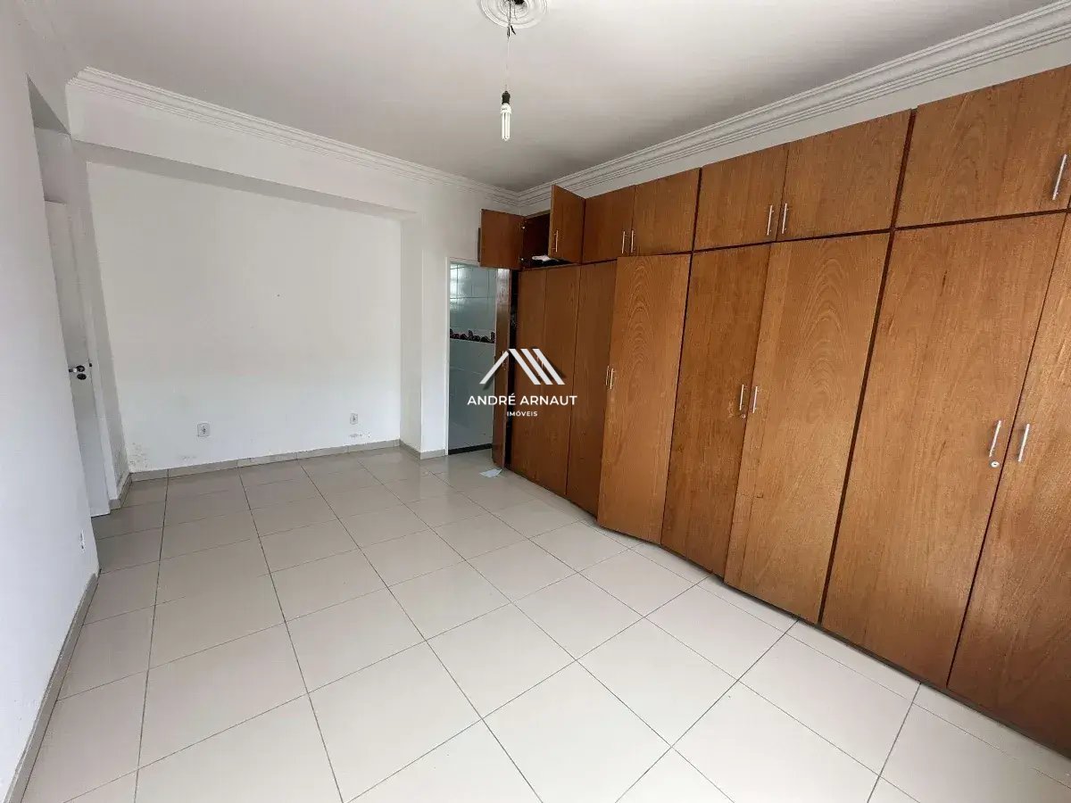 Apartamento para alugar com 3 quartos, 144m² - Foto 11
