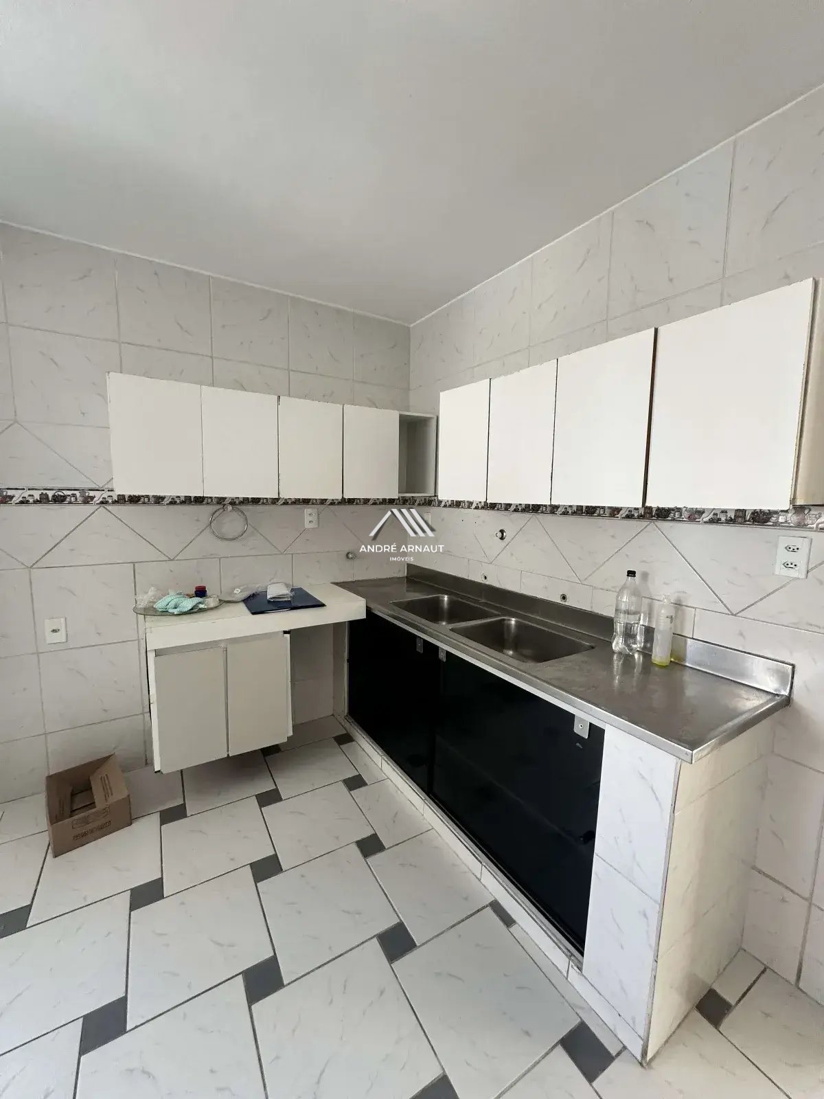 Apartamento para alugar com 3 quartos, 144m² - Foto 14