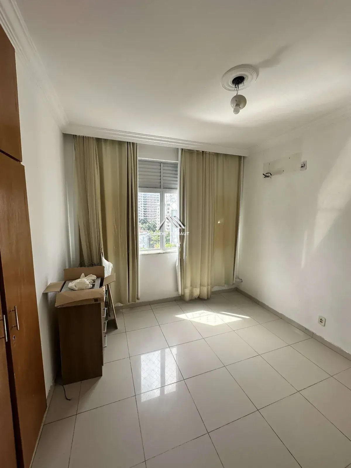 Apartamento para alugar com 3 quartos, 144m² - Foto 4