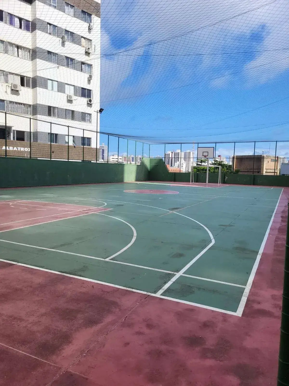 Apartamento para alugar com 2 quartos - Imbuí,