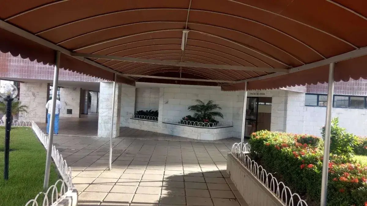 Apartamento para alugar com 2 quartos - Imbuí,